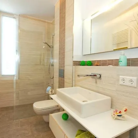 Lotsenstieg 2 Kajuete 03 * Karlshagen